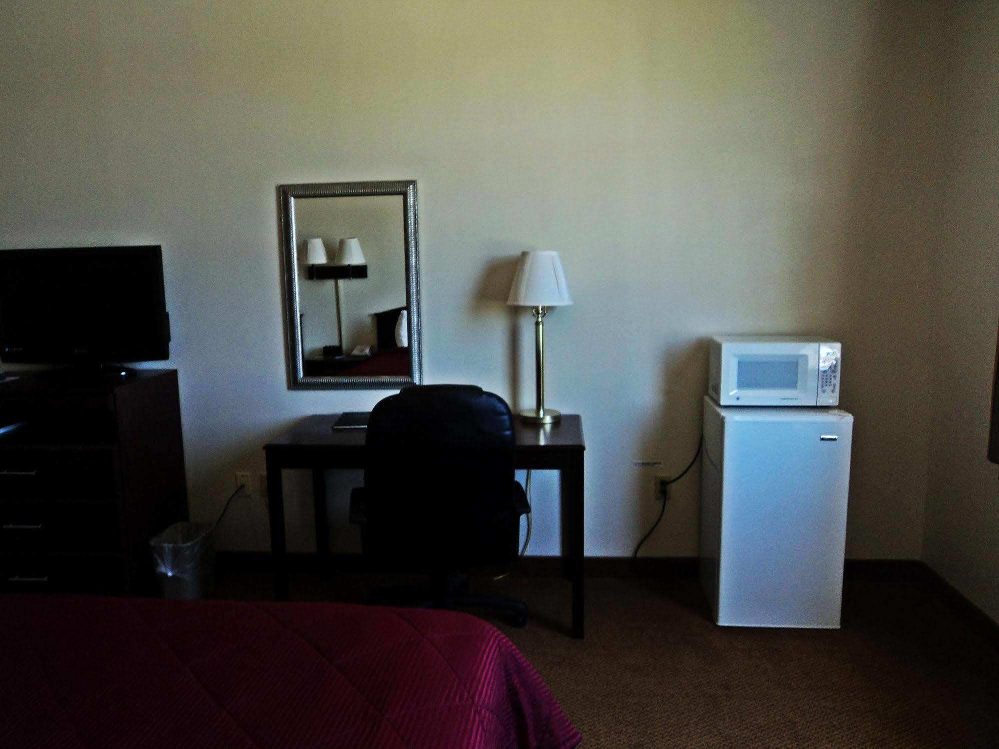 Travelodge By Wyndham Carlsbad Nm מראה חיצוני תמונה